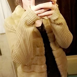 Motto tan/brown furry light jacket